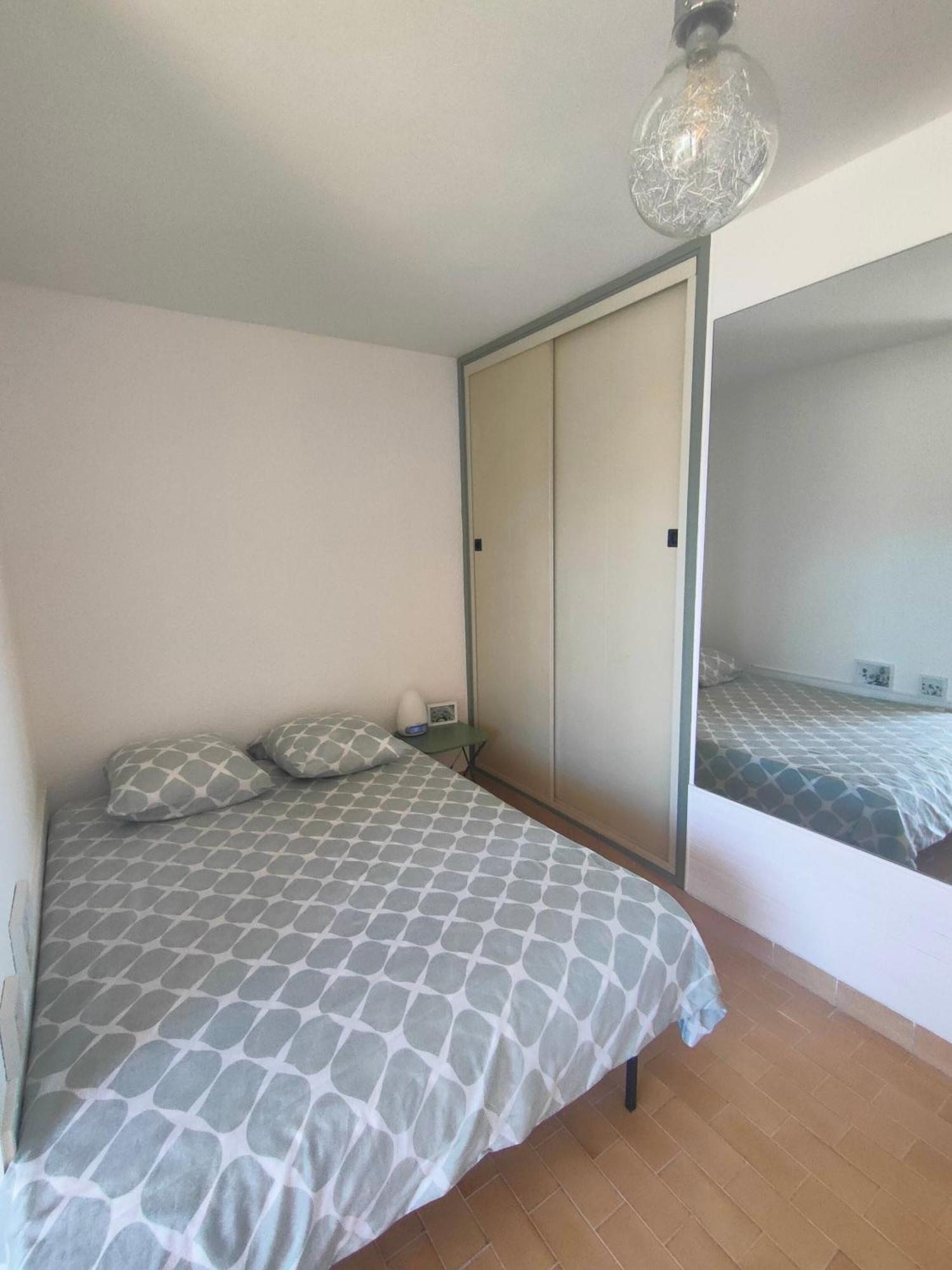 Gruissan, Studio Cabine, Au Calme Vue Degagee Sur Marina Buitenkant foto