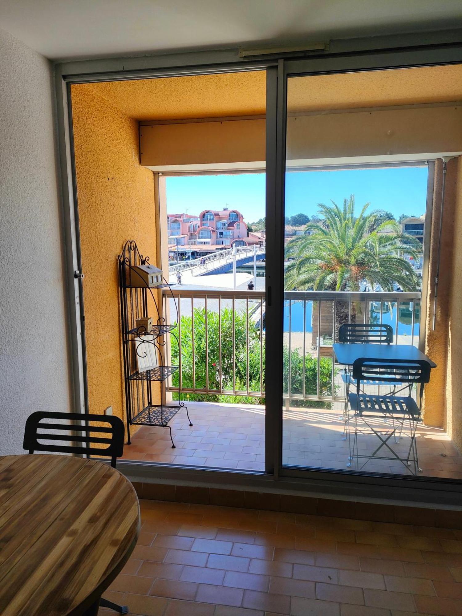 Gruissan, Studio Cabine, Au Calme Vue Degagee Sur Marina Buitenkant foto
