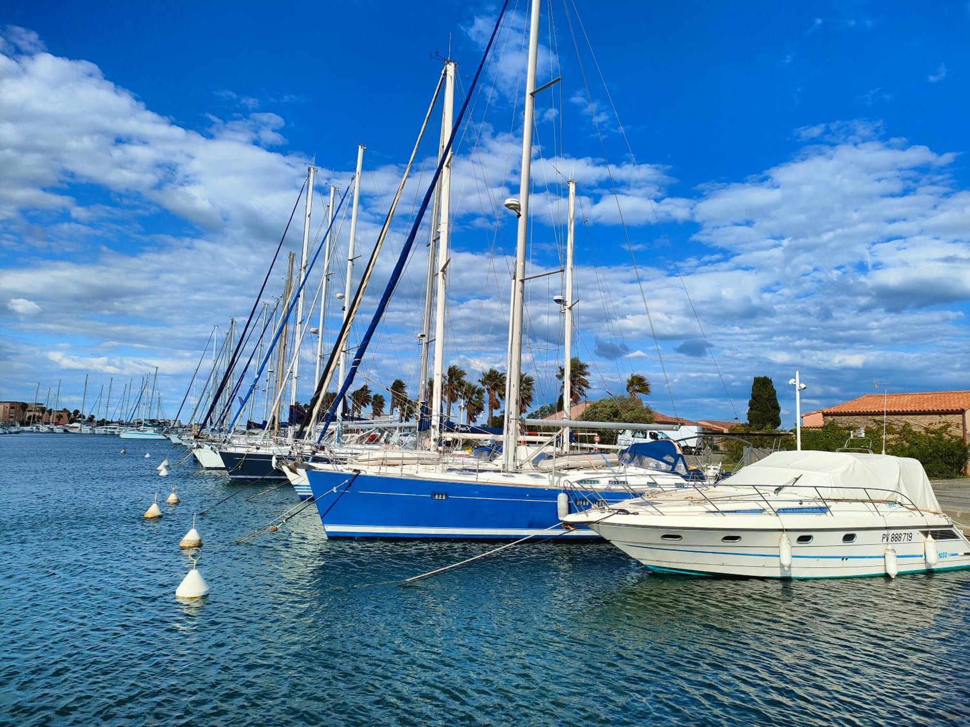 Gruissan, Studio Cabine, Au Calme Vue Degagee Sur Marina Buitenkant foto